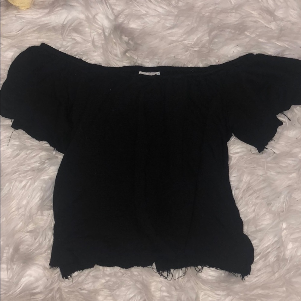 Off the shoulder black blouse - Picture 2 of 2